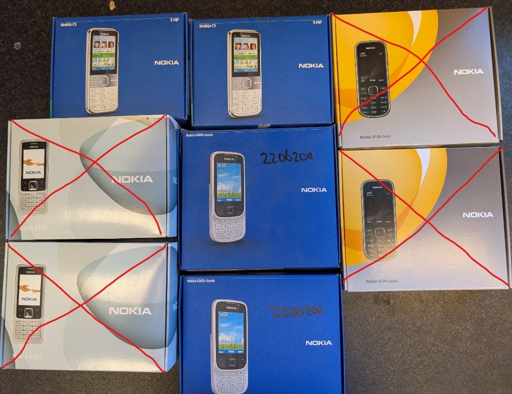 2x Nokia C5, 2x Nokia 6303, Telecommunicatie, Mobiele telefoons | Nokia, Overige modellen, Overige kleuren, Fysiek toetsenbord