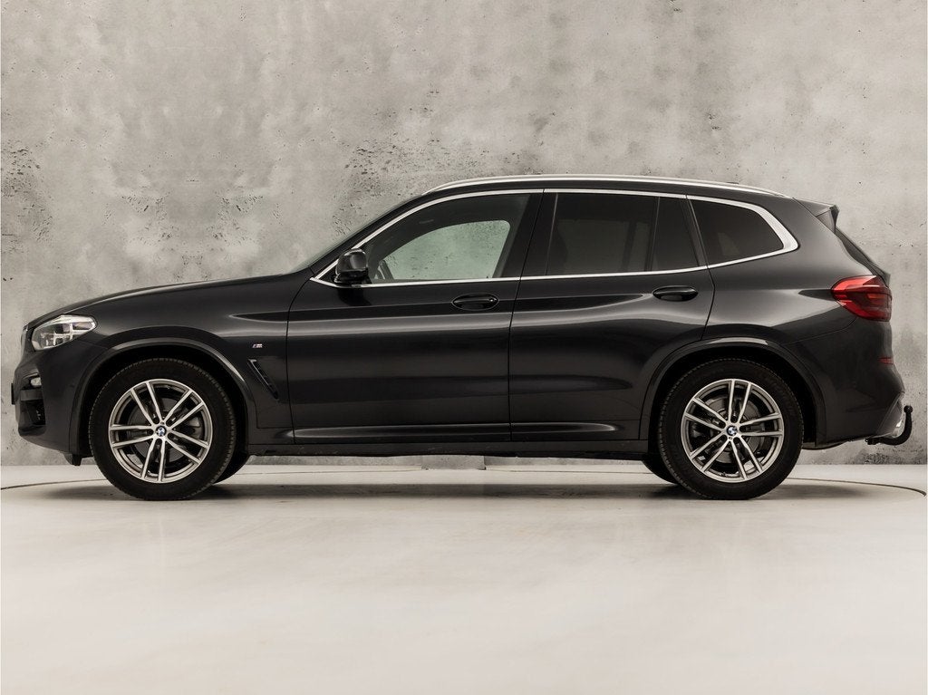 BMW X3 xDrive20i M Sport High Executive 184Pk Automaat (PANO, Auto's, Gebruikt, 4 cilinders, Bedrijf, Vierwielaandrijving