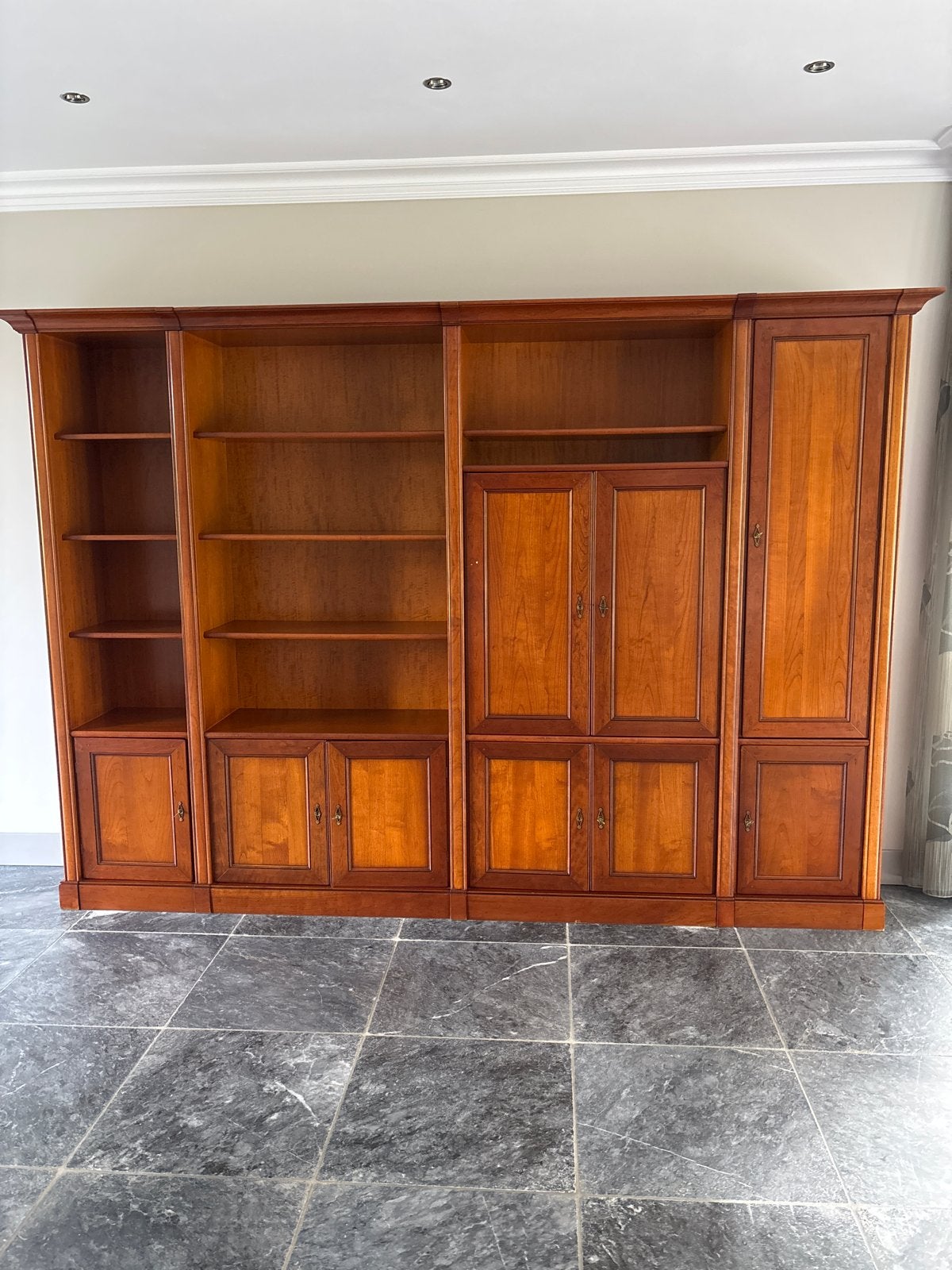 Kersen houten kast, Ophalen, Zo goed als nieuw, 200 cm of meer, 25 tot 50 cm