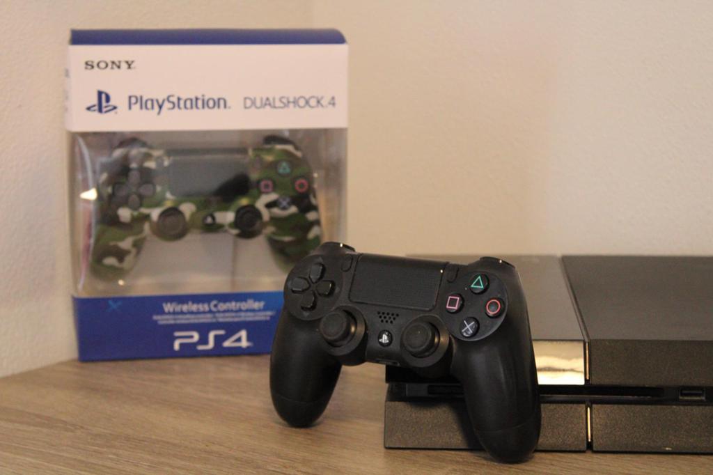 Sony PlayStation 4 FAT + 1 Controller + 9 Spellen, Met games, Ophalen of Verzenden, Zo goed als nieuw, Met 1 controller