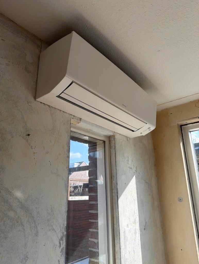 Daikin Perfera wand airco binnenunit 5.0 kW. Binnen unit!, Ophalen, Koelen en Ontvochtigen, 3 snelheden of meer, Zo goed als nieuw
