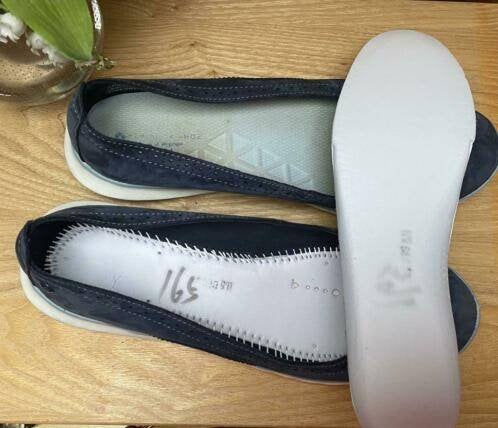 Hush Puppies maat 40, Kleding | Dames, Schoenen, Blauw, Instappers, Ophalen of Verzenden, Zo goed als nieuw