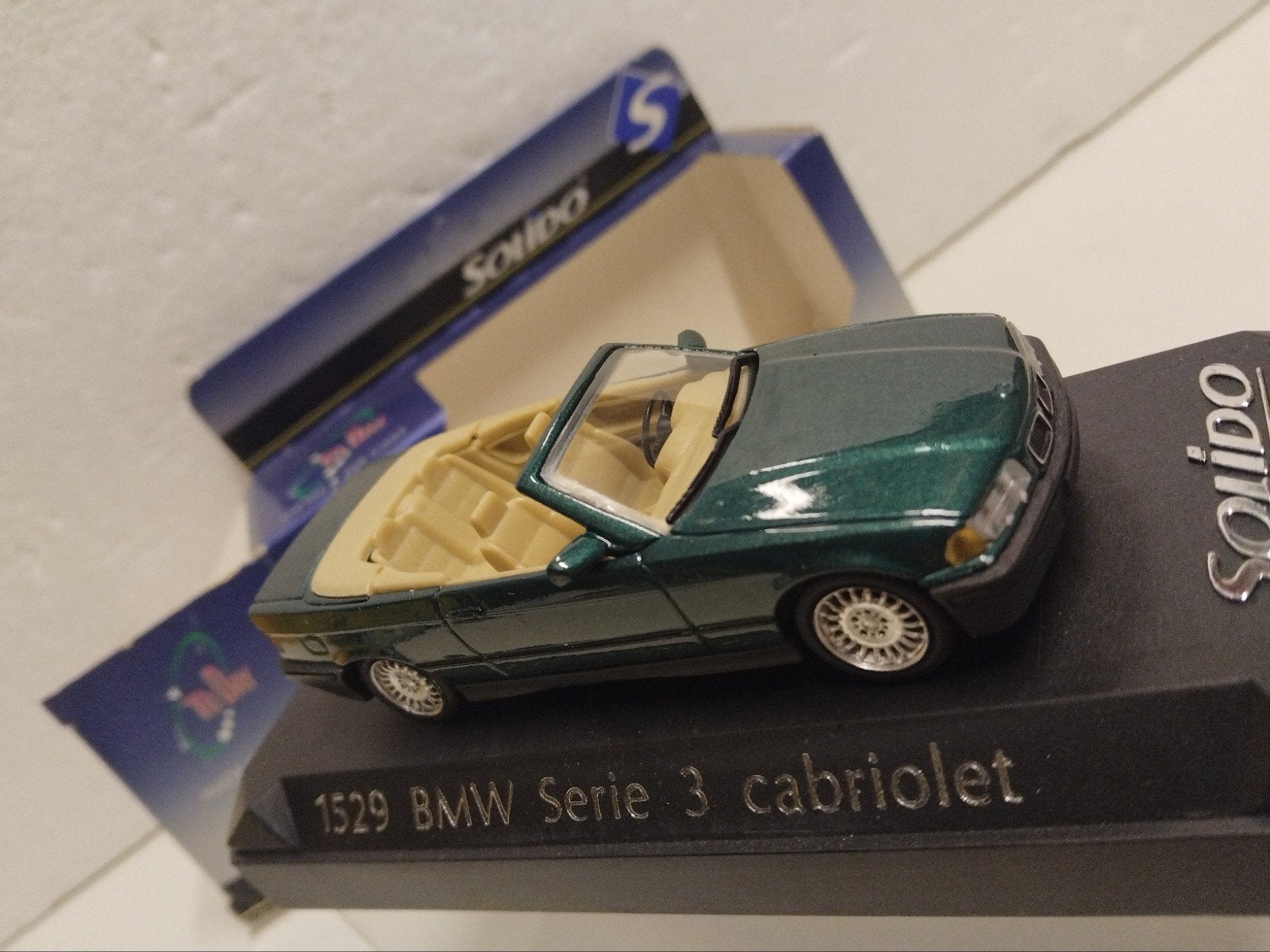 Solido 1:43 BMW 3 serie cabriolet groen, Hobby en Vrije tijd, Ophalen of Verzenden, Zo goed als nieuw, Auto, Solido