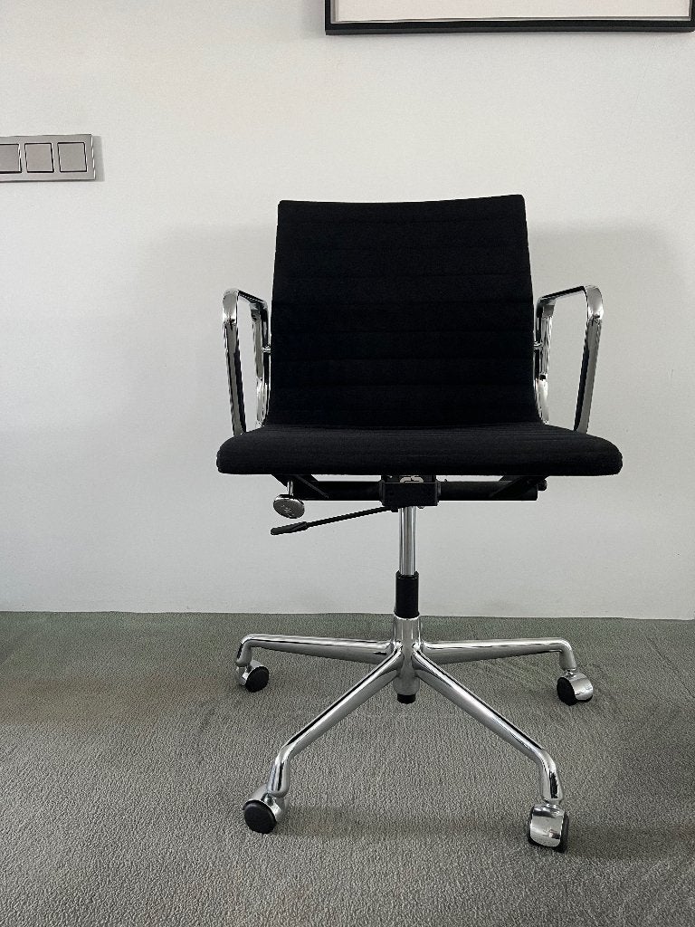 Originele Vitra EA117 bureaustoel, Ophalen, Gebruikt, Zwart, Bureaustoel
