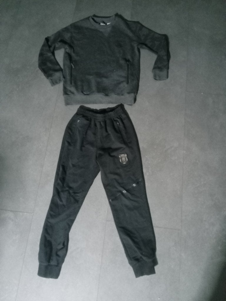Trainingspak Beşiktaş JK in de maat 140, Ophalen of Verzenden, Gebruikt, Jongen, Sport- of Zwemkleding