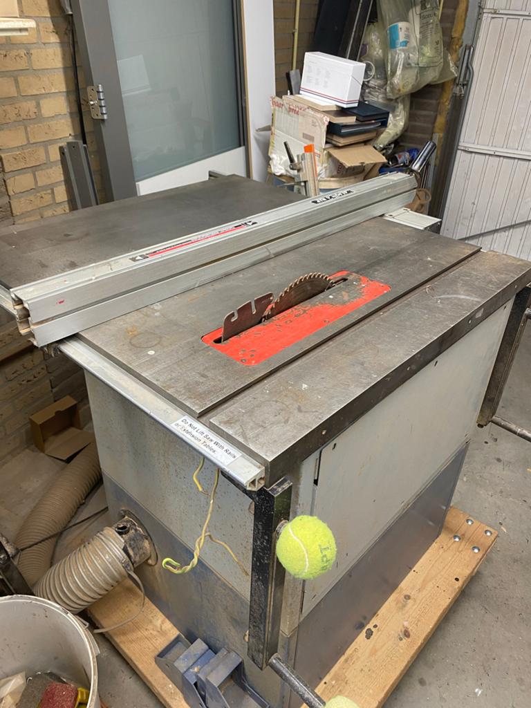 HBM 10" Roltafelzaag MJ2325A - Krachtige Cirkelzaag, Doe-het-zelf en Verbouw, Gereedschap | Zaagmachines, Gebruikt, Cirkelzaag