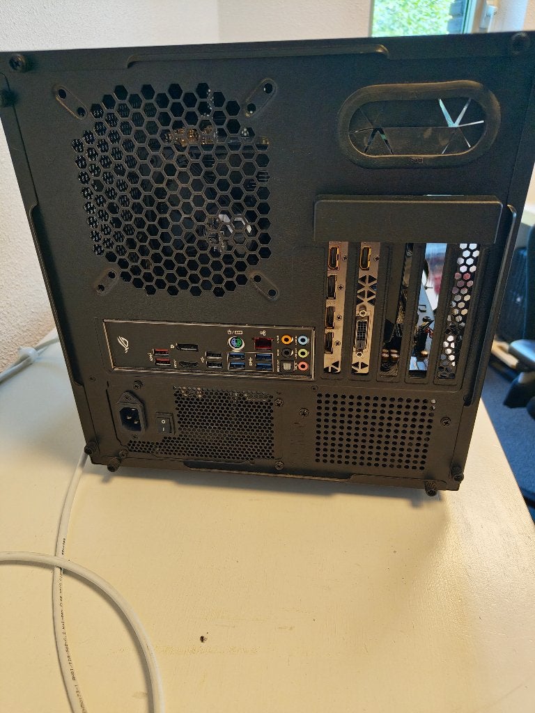 PC-1, Computers en Software, Ophalen, 64 GB of meer, Zelf gebouwde pc, SSD