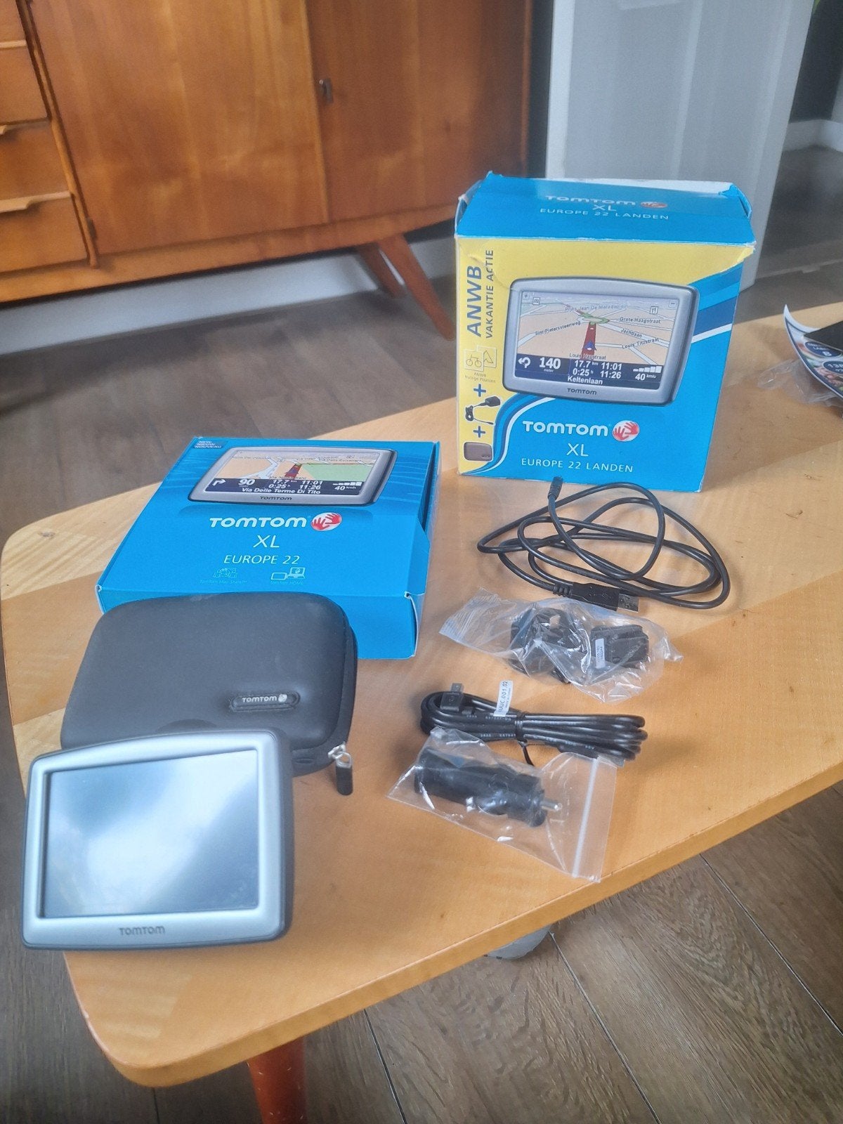 TomTom XL nooit gebruikt met kassa bon, Ophalen of Verzenden, Nieuw