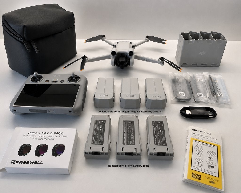 DJI Mini 3Pro I Smart Contrl I 6accu’s | Fly More | +extra's, Audio, Tv en Foto, 30 tot 45 minuten, Cameradrone, Ophalen of Verzenden