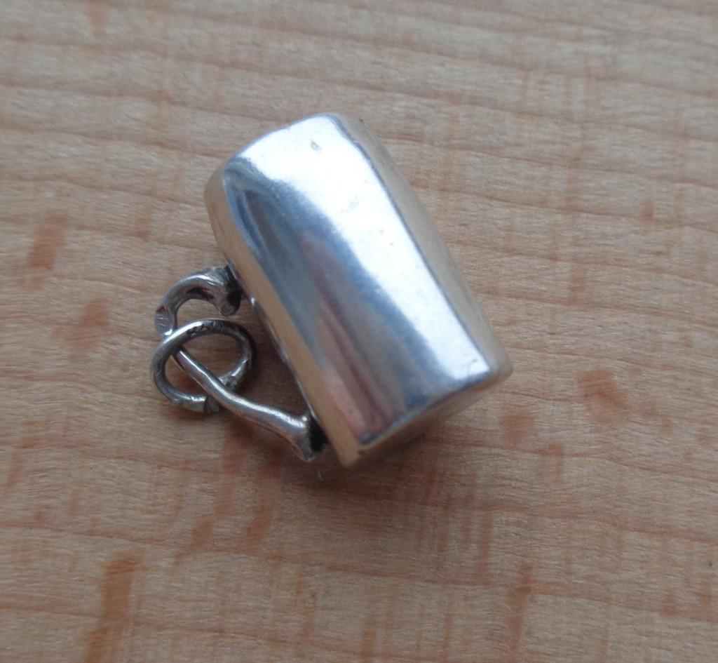 zilveren vintage bedel bierpul [123], Overige merken, Verzenden, Zo goed als nieuw, 1 bedel