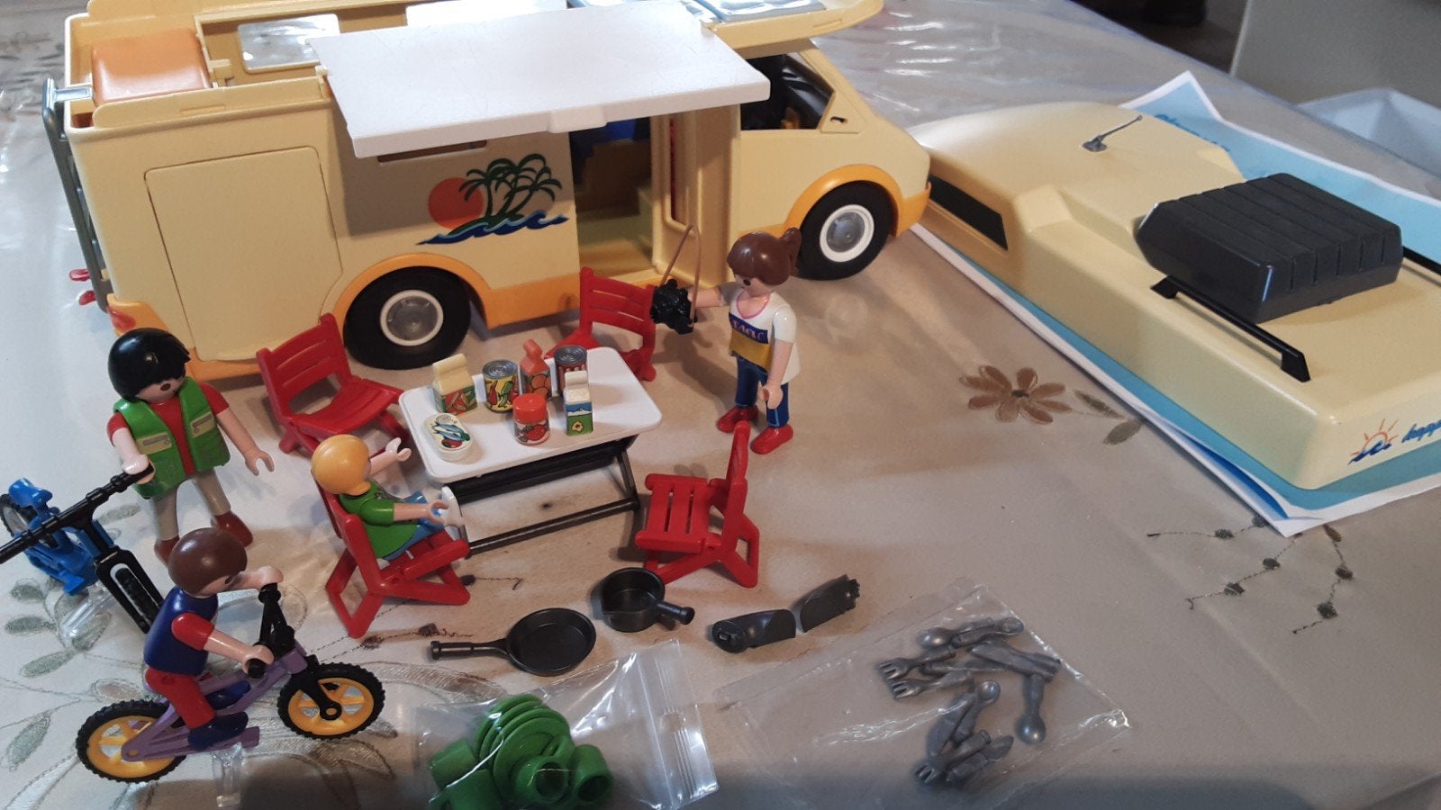 3647 gele camper, Complete set, Voertuig, Ophalen of Verzenden, Zo goed als nieuw