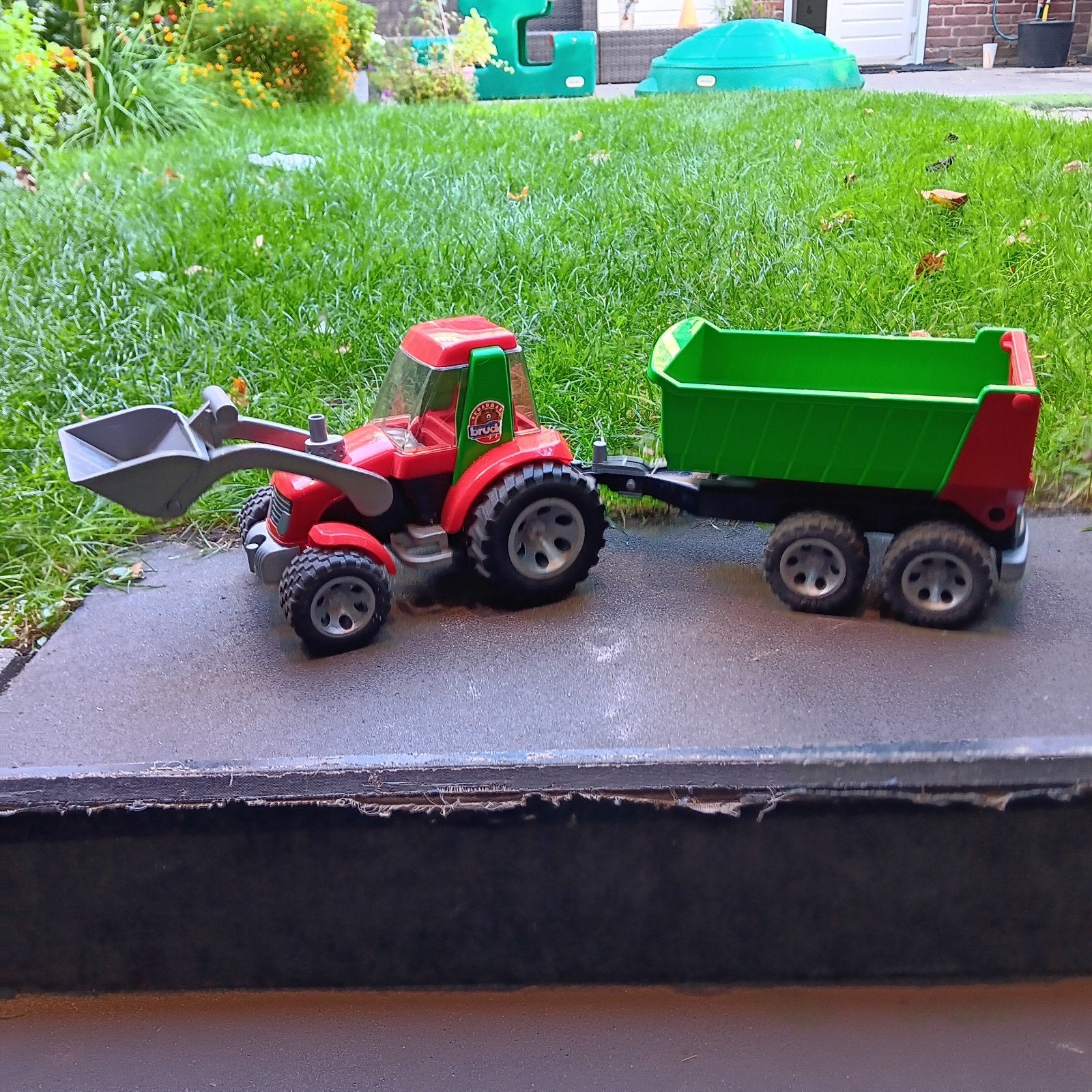 Bruder Roadmax Tractor met kiepwagen, Ophalen of Verzenden, Gebruikt