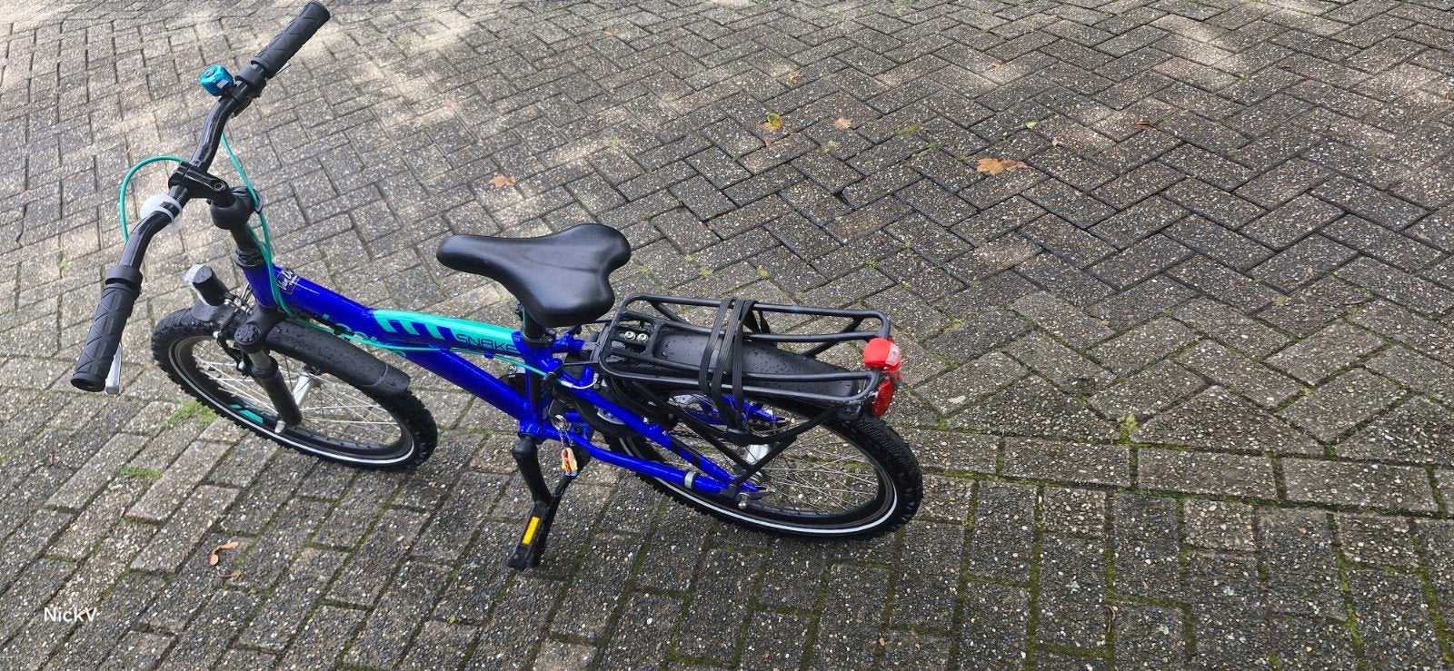 Loekie Snake Kinderfiets 20 inch - Blauw, Ophalen, 20 inch of meer, Gebruikt, Velgrem