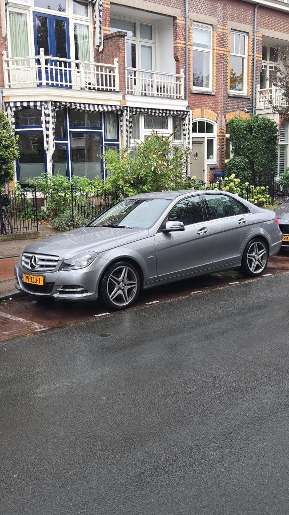 Mercedes-Benz C-Klasse C180 BE Aut7 2012 Grijs, Auto's, Automaat, 745 kg, 1800 kg, 1796 cc