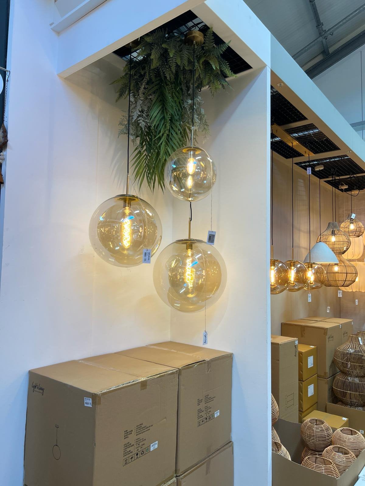 6 glazen lampen bollen Medina amber - Light & Living, Ophalen, Zo goed als nieuw, Glas