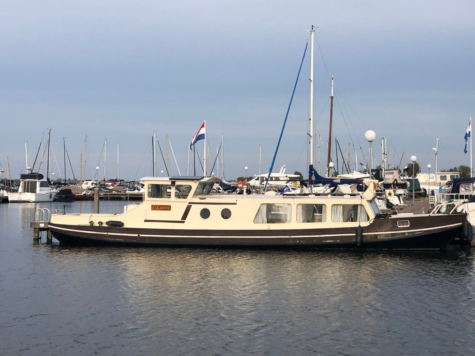 Motorjacht - Ideaal voor lange reizen/bewoning, Watersport en Boten, Motorboten en Motorjachten, Gebruikt, 100 cm, 105 pk, Motorjacht