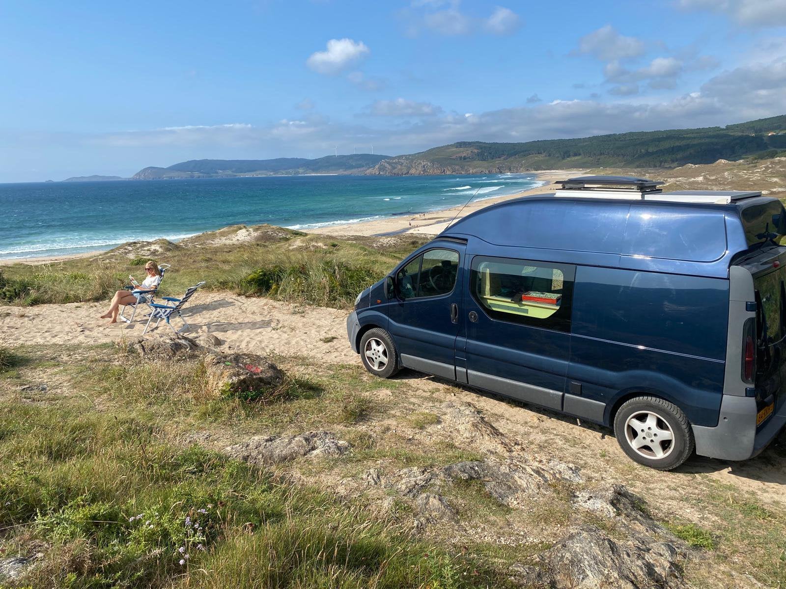 Opel Vivaro buscamper, Caravans en Kamperen, Campers, Particulier, tot en met 2, Buscamper of Camperbus, Overige merken, 5 tot 6 meter