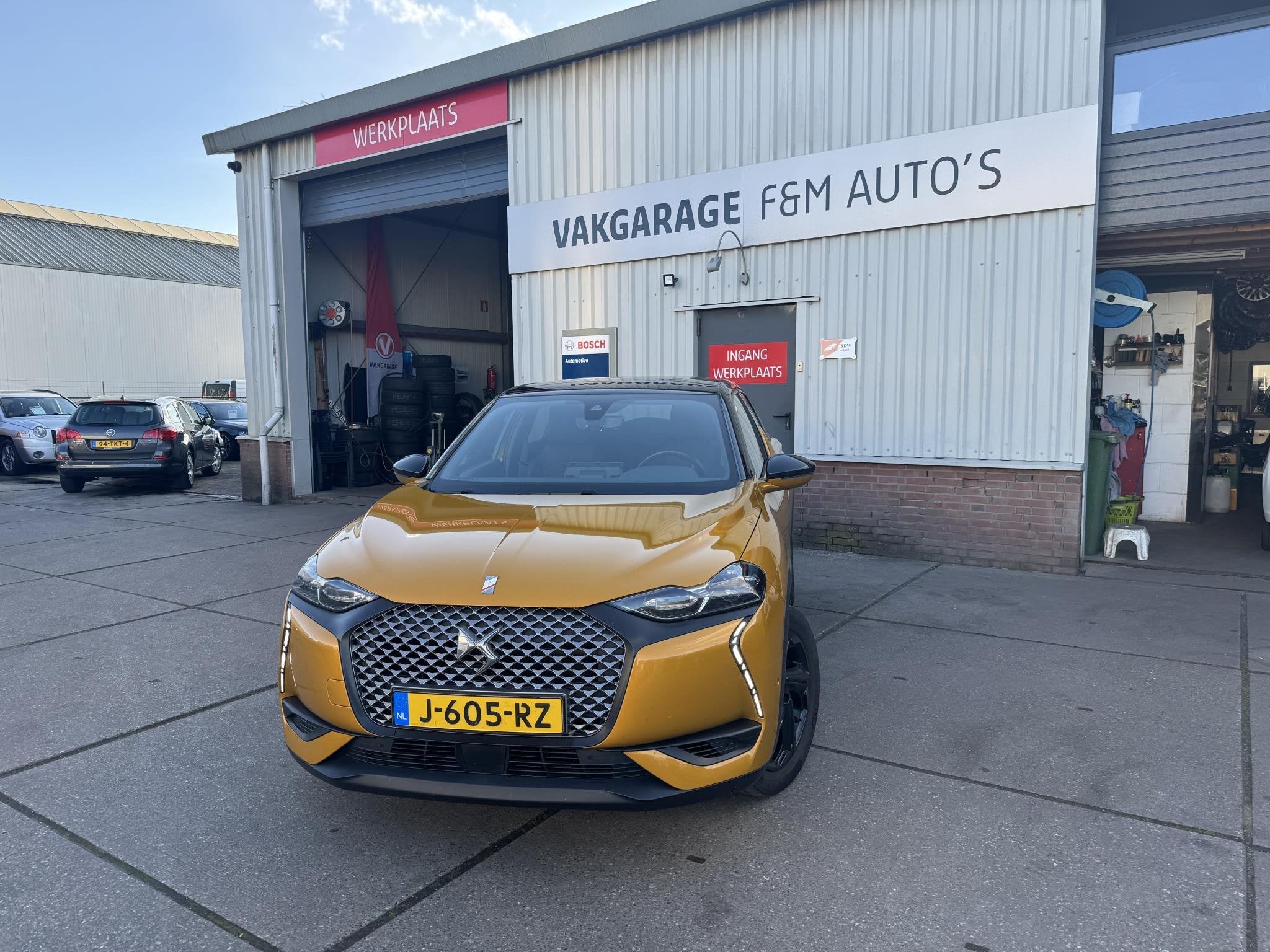 DS 3 Crossback E-Tense Performance Line+ 50 kWh Clima, cruis, Auto's, 136 pk, Gebruikt, Alcantara, 1498 kg