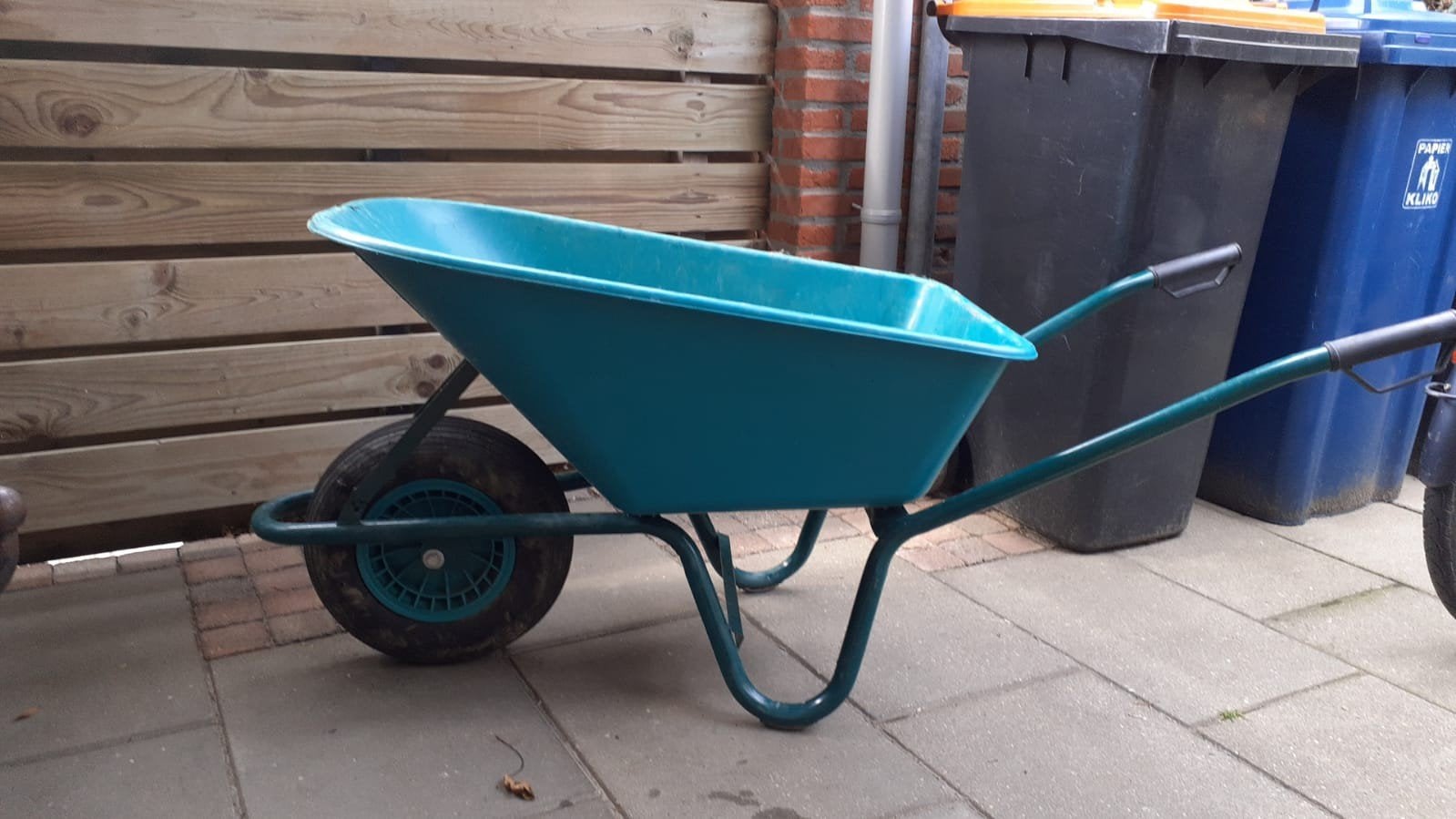 Kruiwagen, Ophalen, Zo goed als nieuw