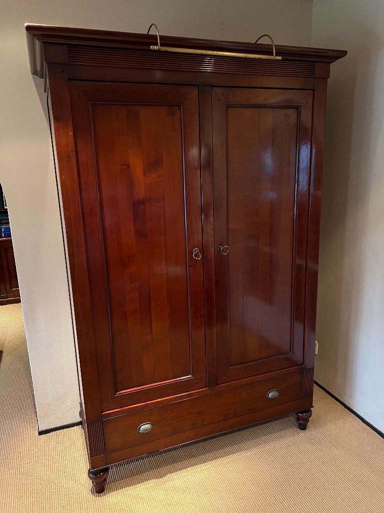 Servieskast / Buffetkast, Huis en Inrichting, Kasten | Buffetkasten, Ophalen, Gebruikt, 200 cm of meer, Kersenhout