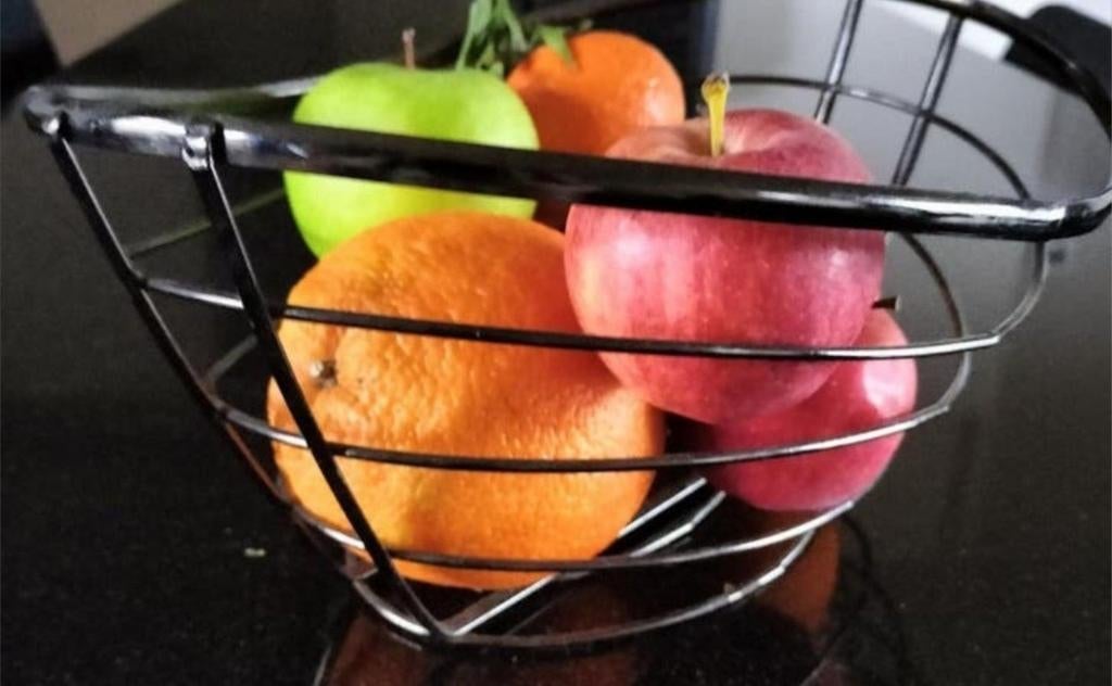 Draadijzeren fruitmand, Ophalen of Verzenden, Rond, Overige materialen