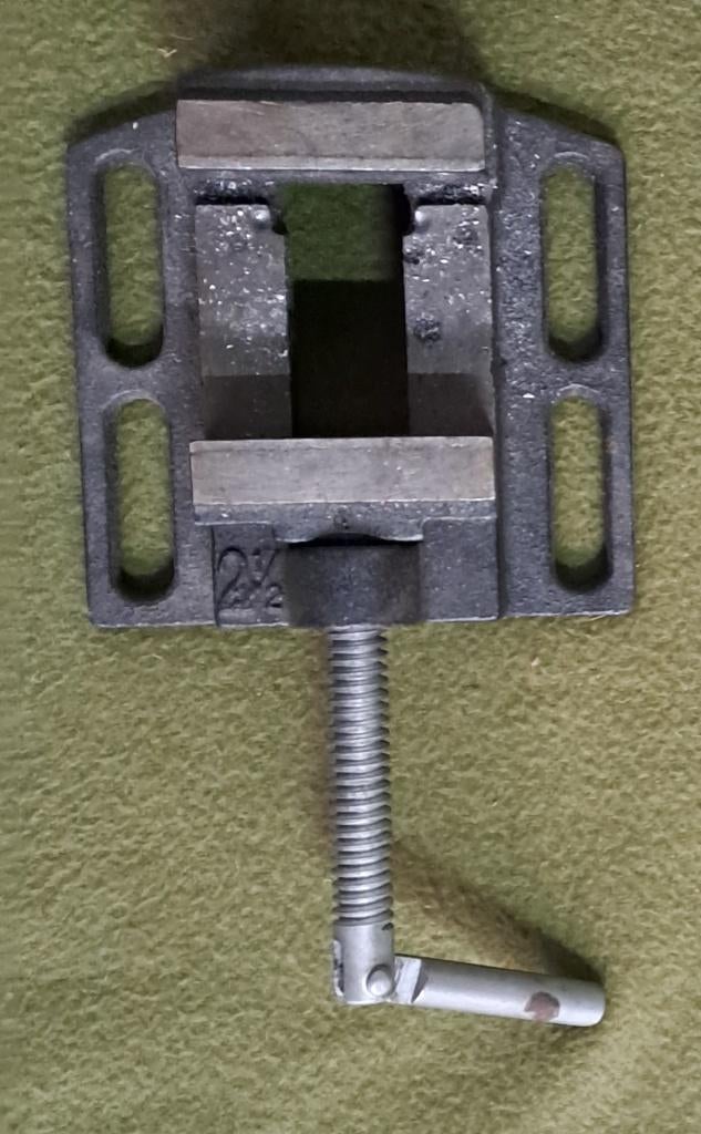 Machineklem / bankschroef, Doe-het-zelf en Verbouw, Gereedschap | Handgereedschap, Gebruikt, Ophalen of Verzenden