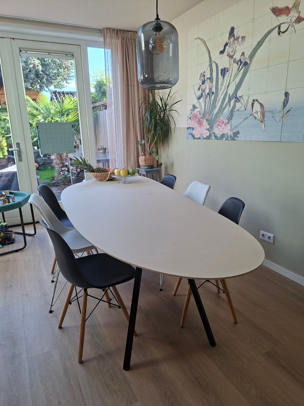 Kuipstoelen - Zwart en Wit (set van 6), Huis en Inrichting, Ophalen, Gebruikt, Modern, Scandinavisch, Zwart