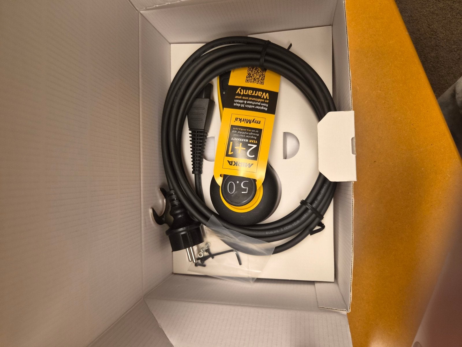 NIEUW mirka deros 2 schuurmachine, Ophalen of Verzenden, Nieuw, Minder dan 600 watt, Vlakschuurmachine