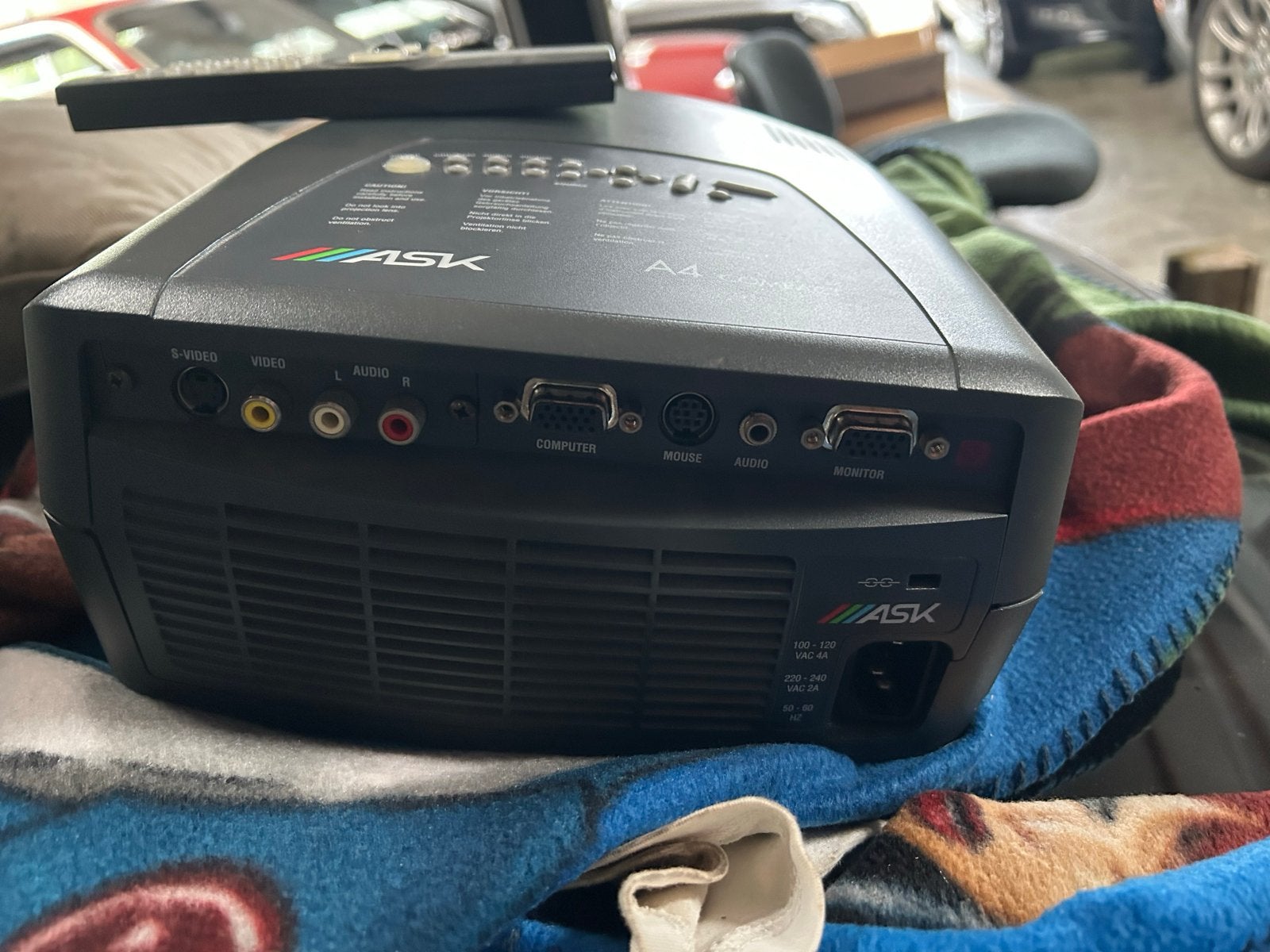 ASK A4 Compact Projector met Afstandsbediening, Ophalen of Verzenden, Gebruikt, Overige technologieën, Overige resoluties