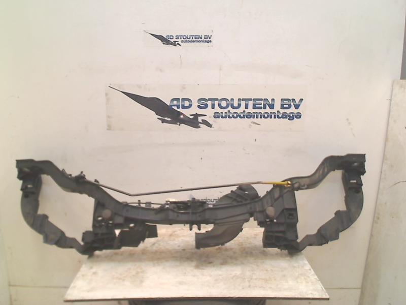 Voorfront Ford Focus 3 (2012-02/2018-05), Gebruikt, Henry-Ford-Straße  1, Köln 50735, , Duitsland, Ford-Werke GmbH, Kunden@ford.com