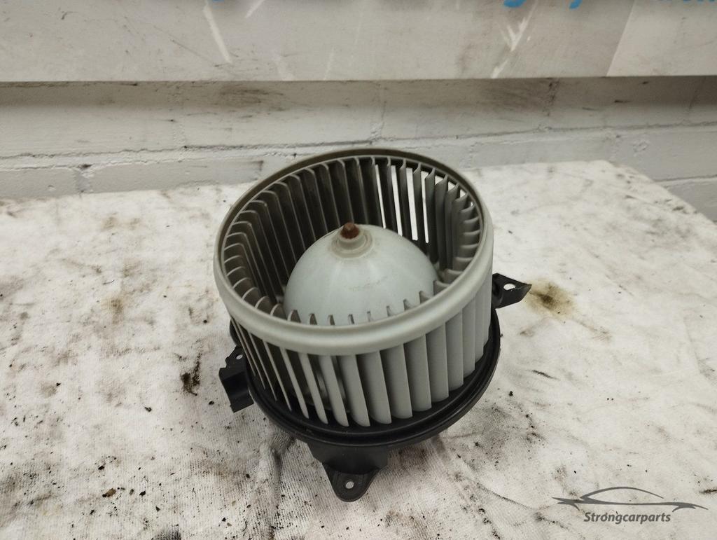 Kachelmotor Opel Corsa E 13335075, Auto-onderdelen, Gebruikt, -, -, Opel