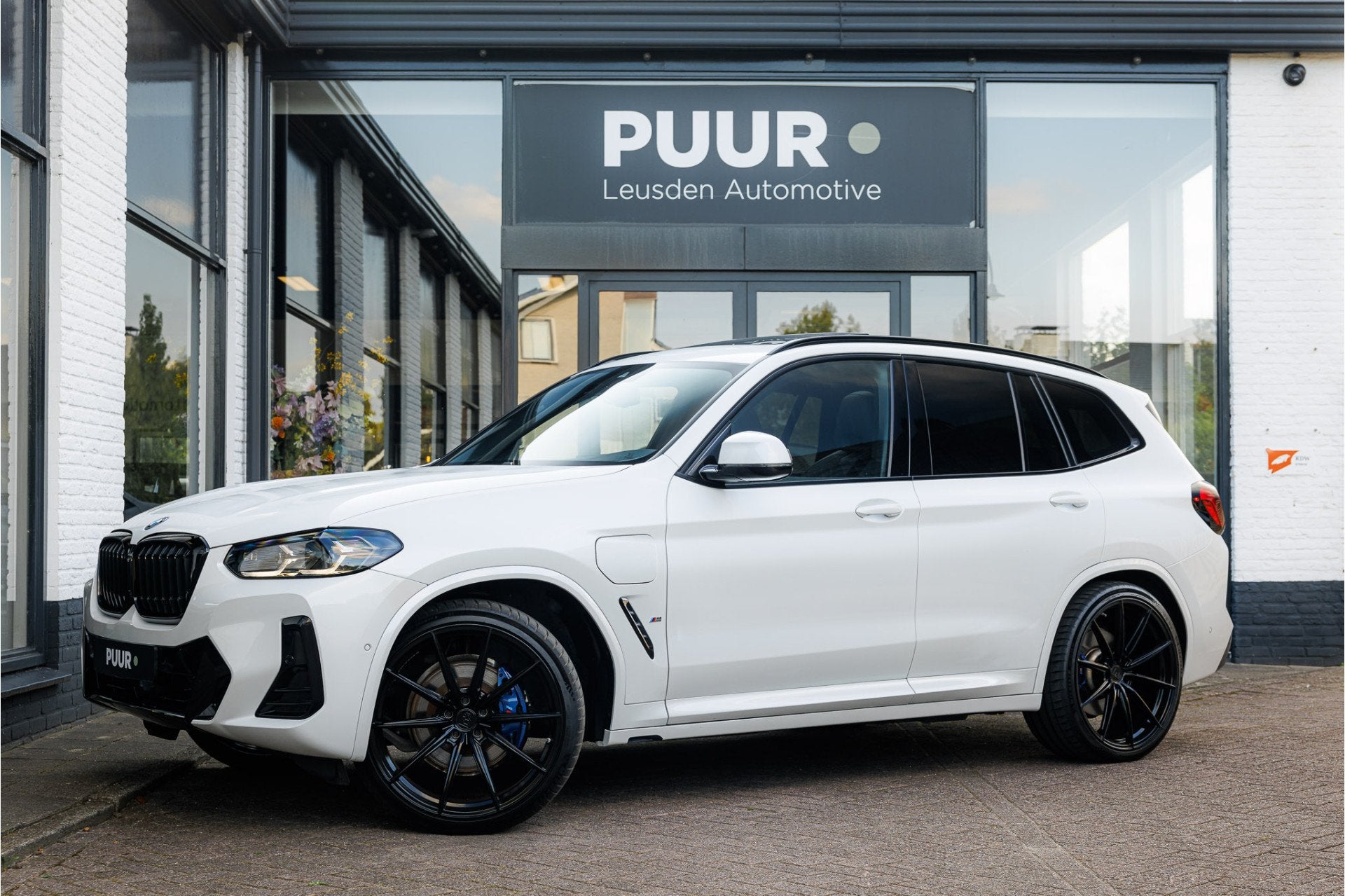BMW X3 xDrive30e Competition Stoelen Pano - Harman Kardon -, Automaat, 1998 cc, Gebruikt, Zwart