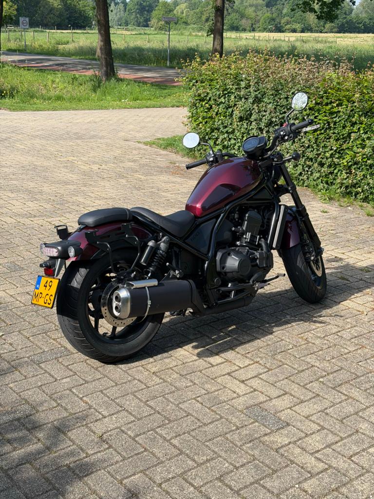 Honda Rebel 1100 - Zo goed als nieuw, inclusief tassen, Motoren, 2 cilinders, Occasion, Motorrijbewijs A, Particulier