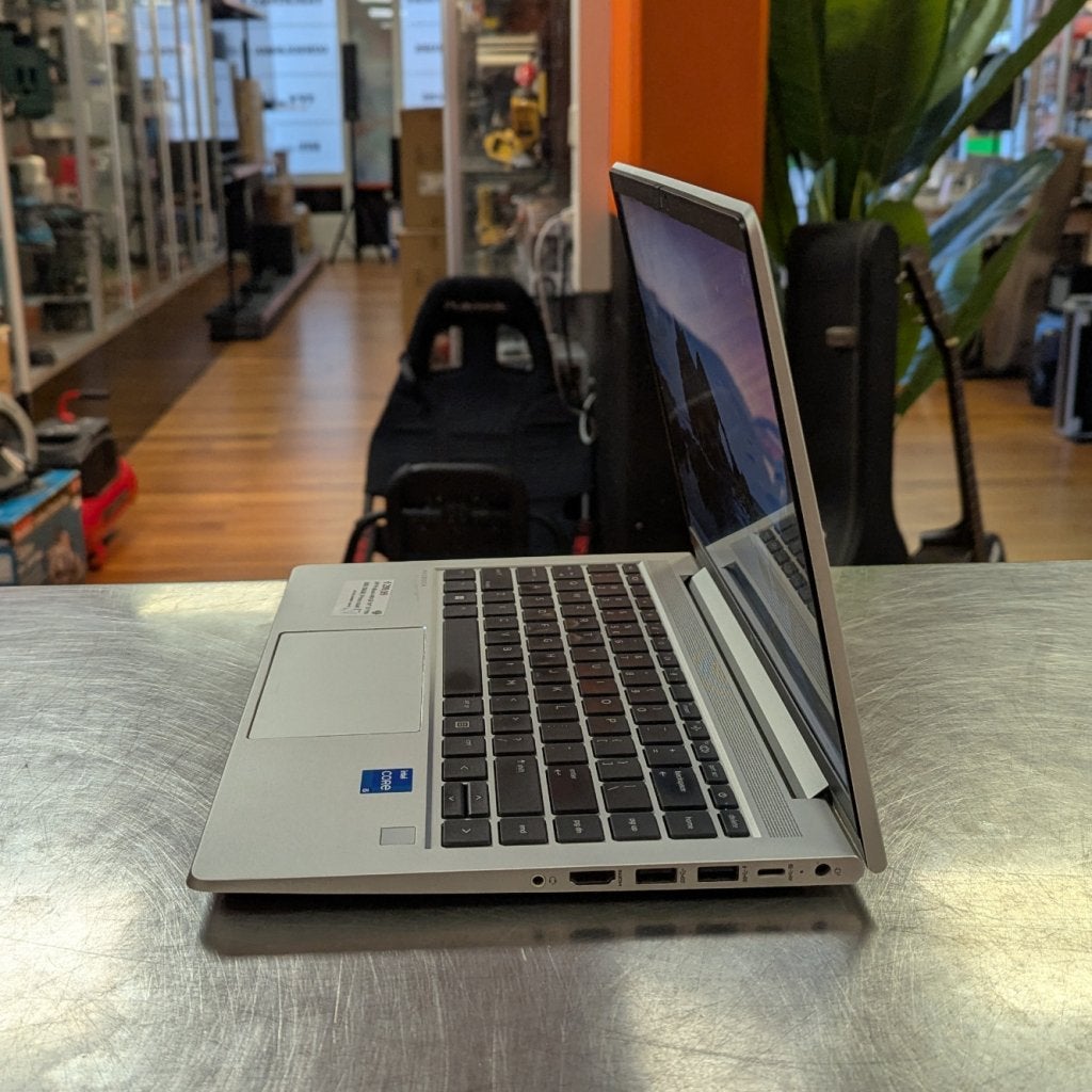 HP ProBook 440 G8 14" i7 11th 8GB 256GB | Nette staat, HP, Zo goed als nieuw, Support@hp.com, 1501 Page Mill Road
Palo Alto, CA 94304
USA