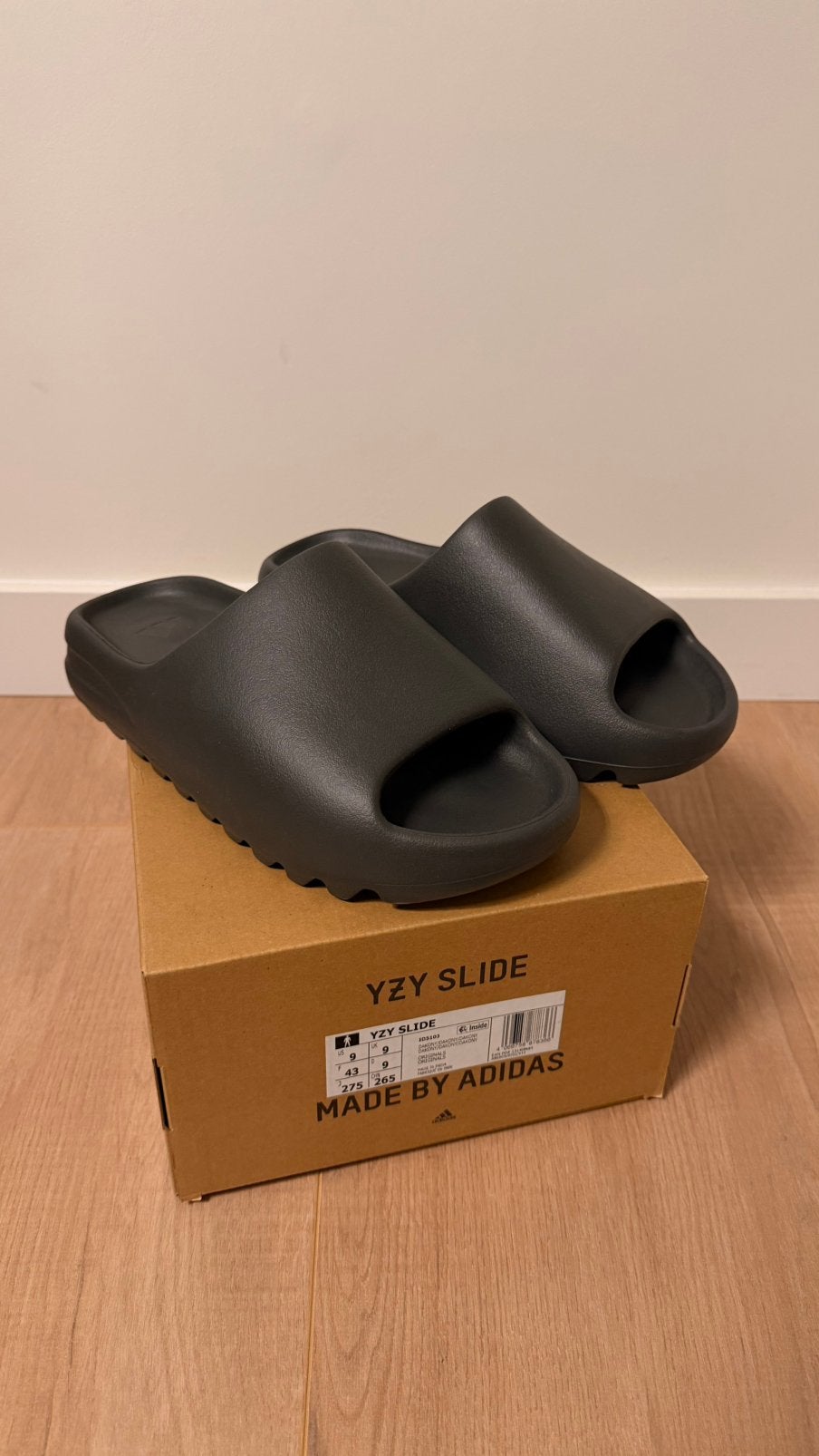 Yeezy Slides Maat 43 Nieuw, Kleding | Heren, Schoenen, Slippers, Overige kleuren, Nieuw, Ophalen of Verzenden