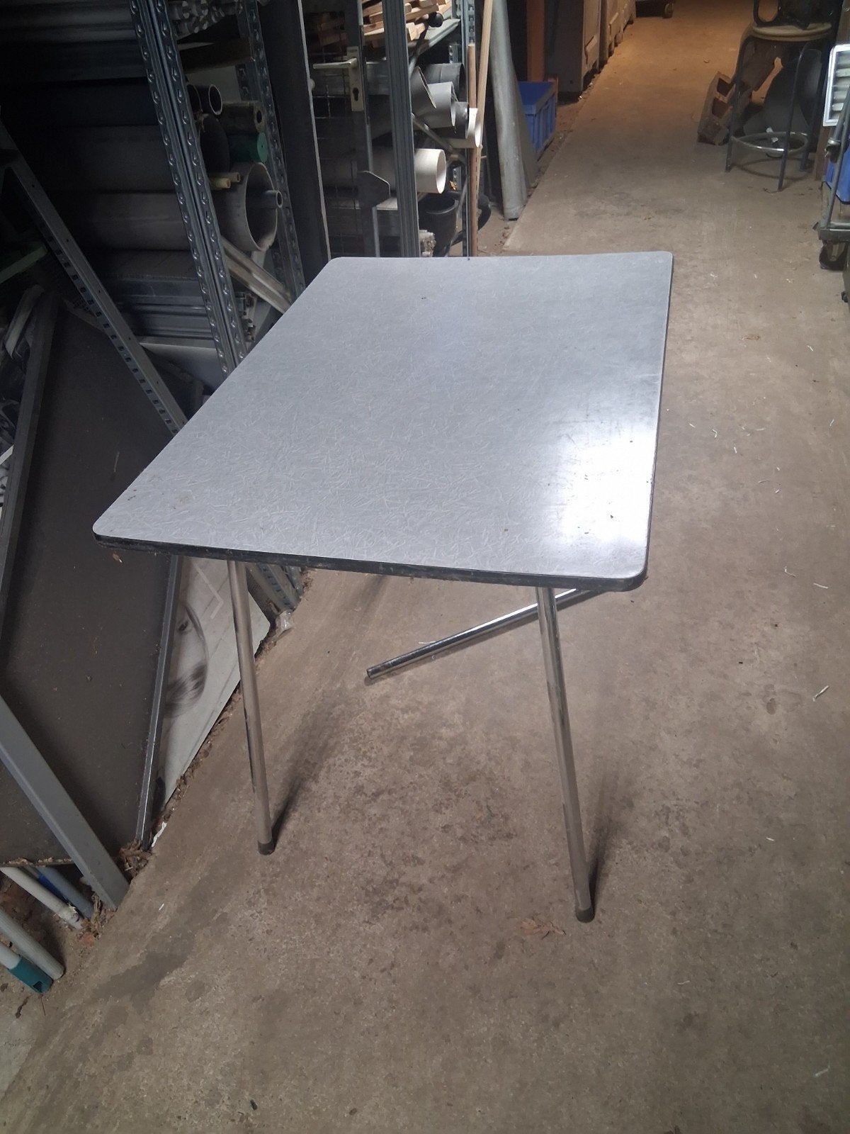 Mooi camping/bijzet tafeltje uitneembare poten, Ophalen, Campingtafel