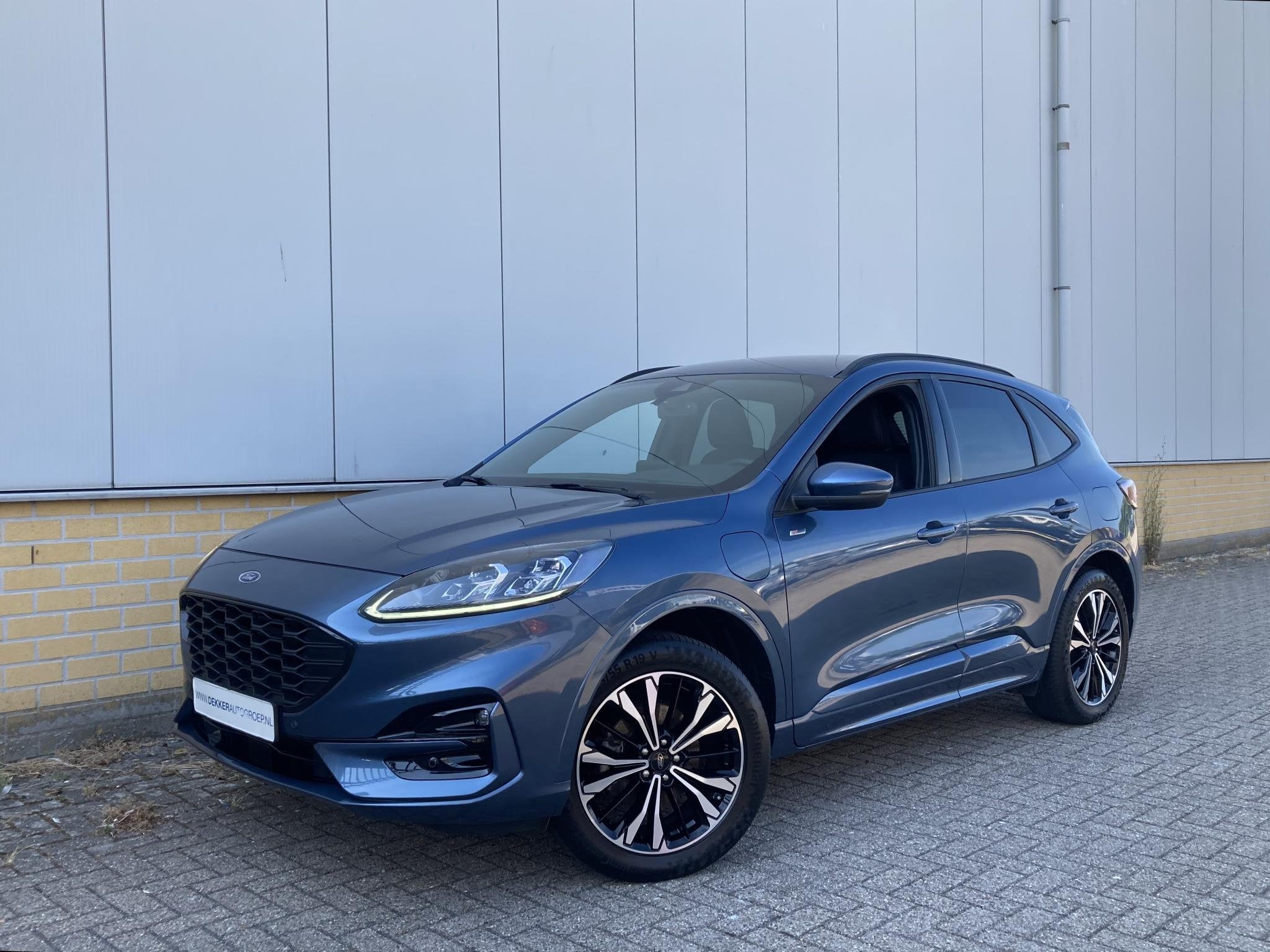 Ford Kuga 2.5 PHEV 225 pk ST-Line X Elektrisch wegklapbare t, 14 kWh, Gebruikt, 4 cilinders, Blauw