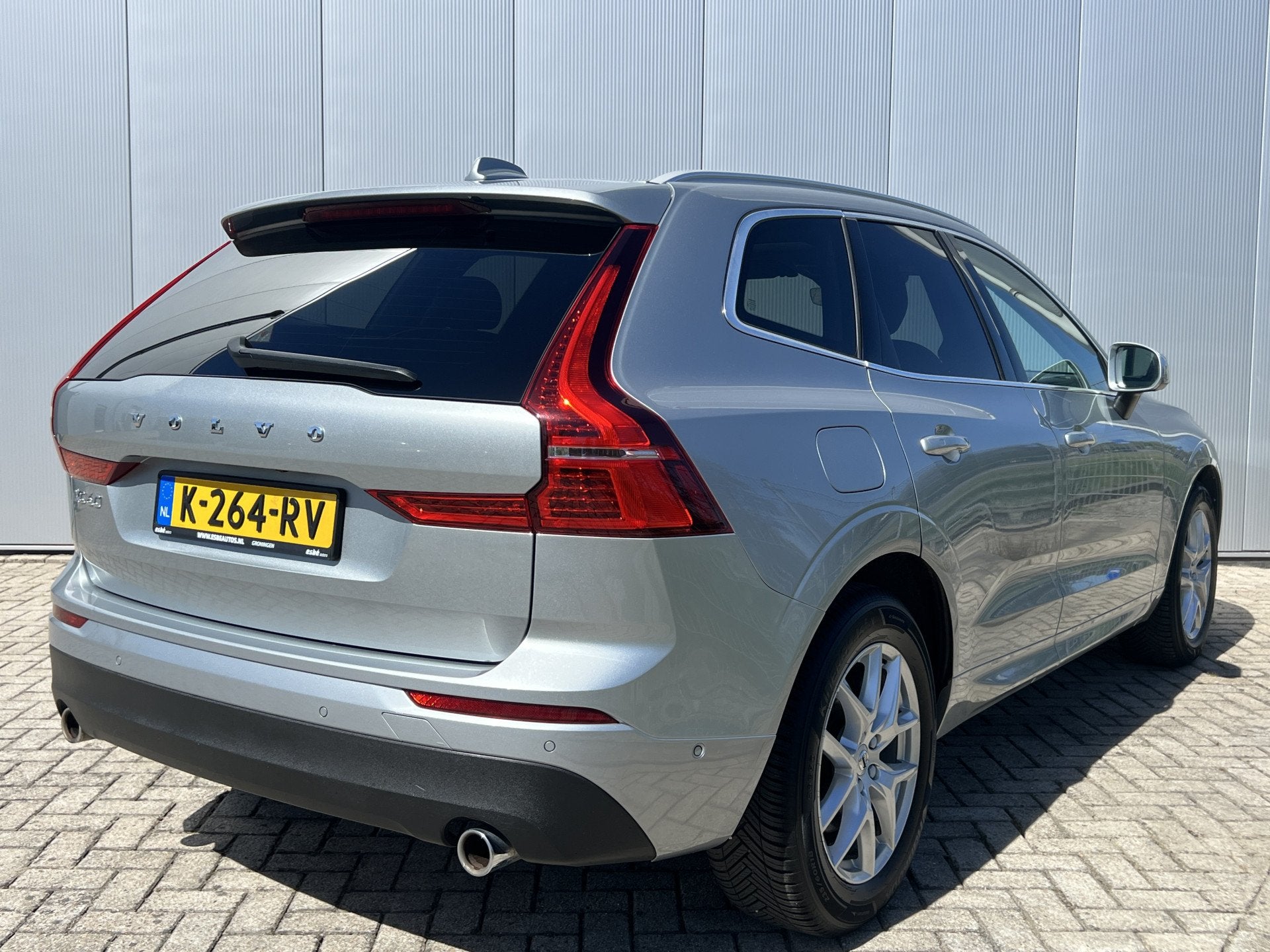 Volvo XC60 2.0 T8 Twin Engine AWD Luchtvering Trekhaak Panor, Automaat, Dealer onderhouden, Gebruikt, 2039 kg