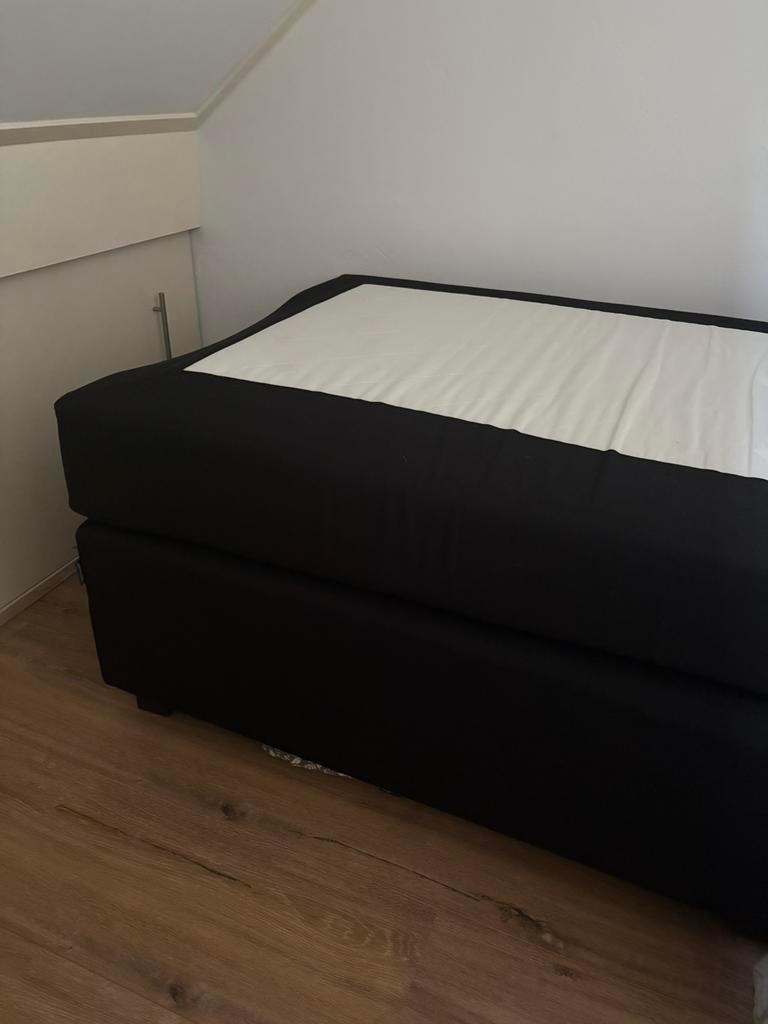 Karlsson boxspring, Huis en Inrichting, Slaapkamer | Boxsprings, Ophalen, Zo goed als nieuw, Eenpersoons, 90 cm