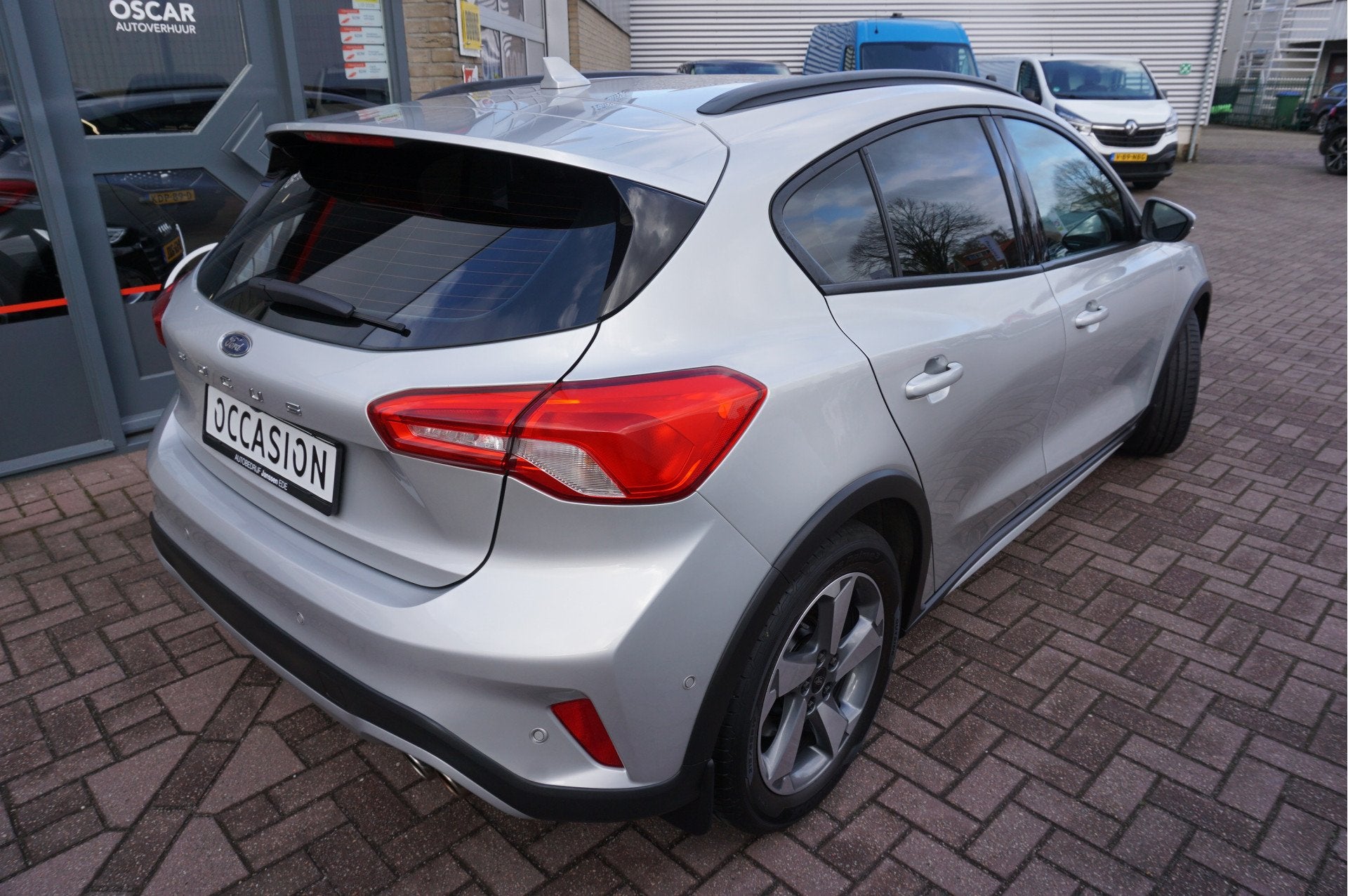 Ford Focus 1.0 EcoBoost 92KW Active X Automaat (bj 2019), Auto's, Stof, Gebruikt, Zwart, Bedrijf