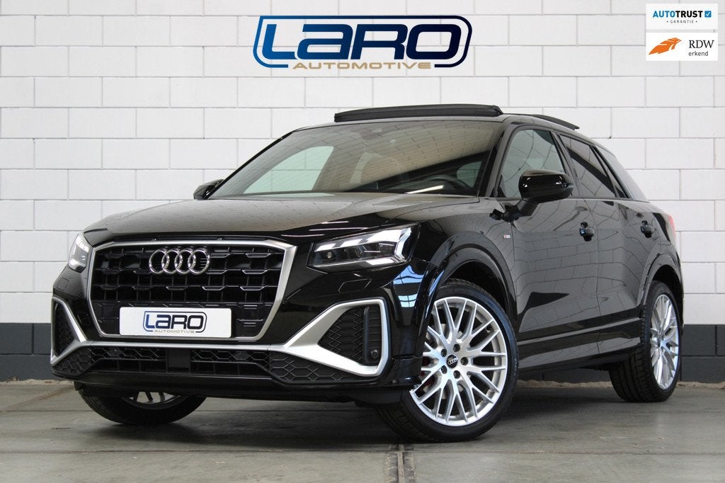 Audi Q2 35 TFSI 3x S-Line |Pano Virtual B&O Matrix Cam Sfeer, 4 cilinders, 150 pk, Leder en Stof, Zwart