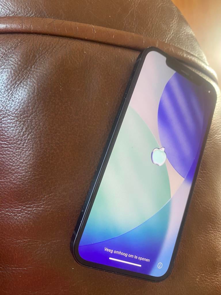 Goede iPhone 11 nette staat, Telecommunicatie, Mobiele telefoons | Apple iPhone, Zwart, Zo goed als nieuw, 64 GB, IPhone 11