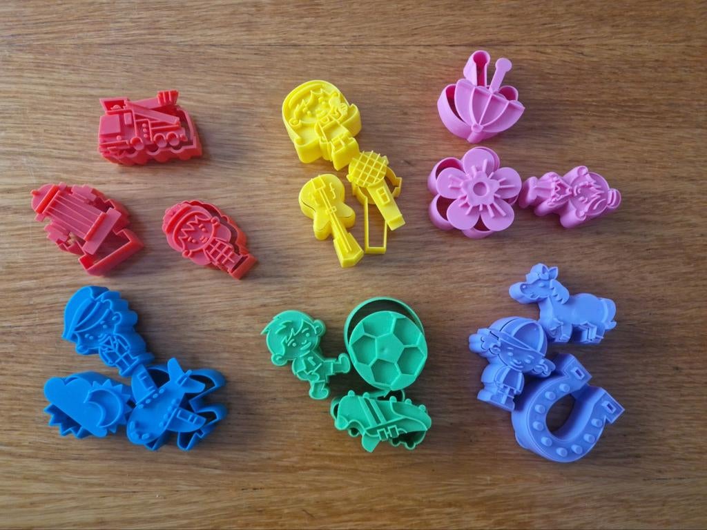 Koekvormpjes set, Ophalen of Verzenden, Nieuw, Taarten of Cupcakes