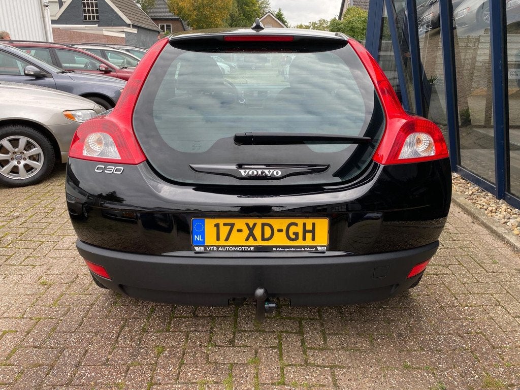 Volvo C30 2.4i 170PK NL Auto / Youngtimer, Auto's, Volvo, Voorwielaandrijving, Stof, Gebruikt, Zwart