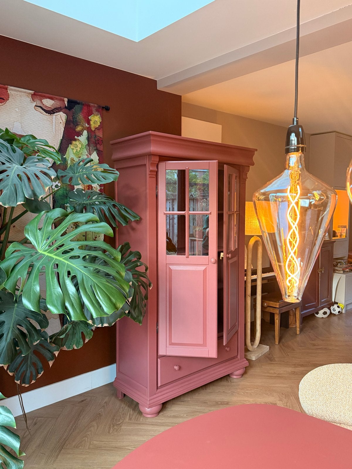 Prachtige vintage houten kast, Ophalen