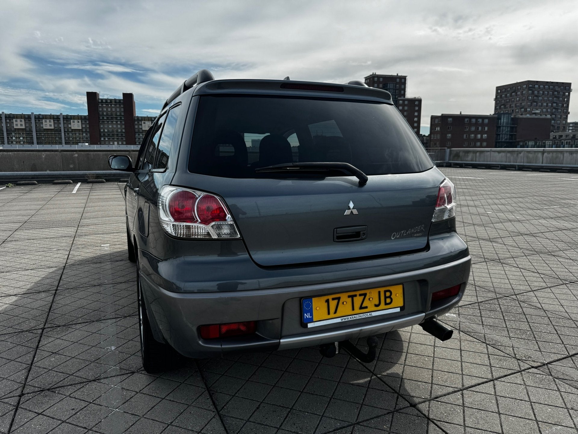 Mitsubishi Outlander 2.4 Sport 4WD AUTOMAAT CLIMA NAP, Auto's, Automaat, Dealer onderhouden, 4 cilinders, 1535 kg