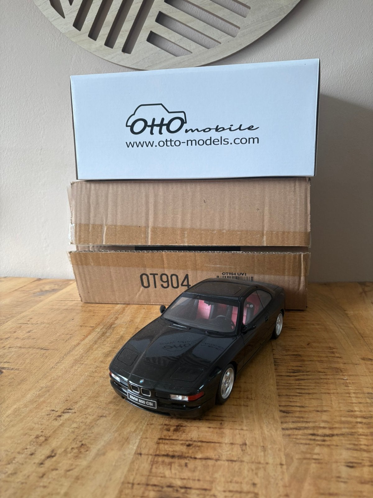 BMW 850 CSi 1:18, Hobby en Vrije tijd, Modelauto's | 1:18, Ophalen of Verzenden, Zo goed als nieuw, Auto, OttOMobile