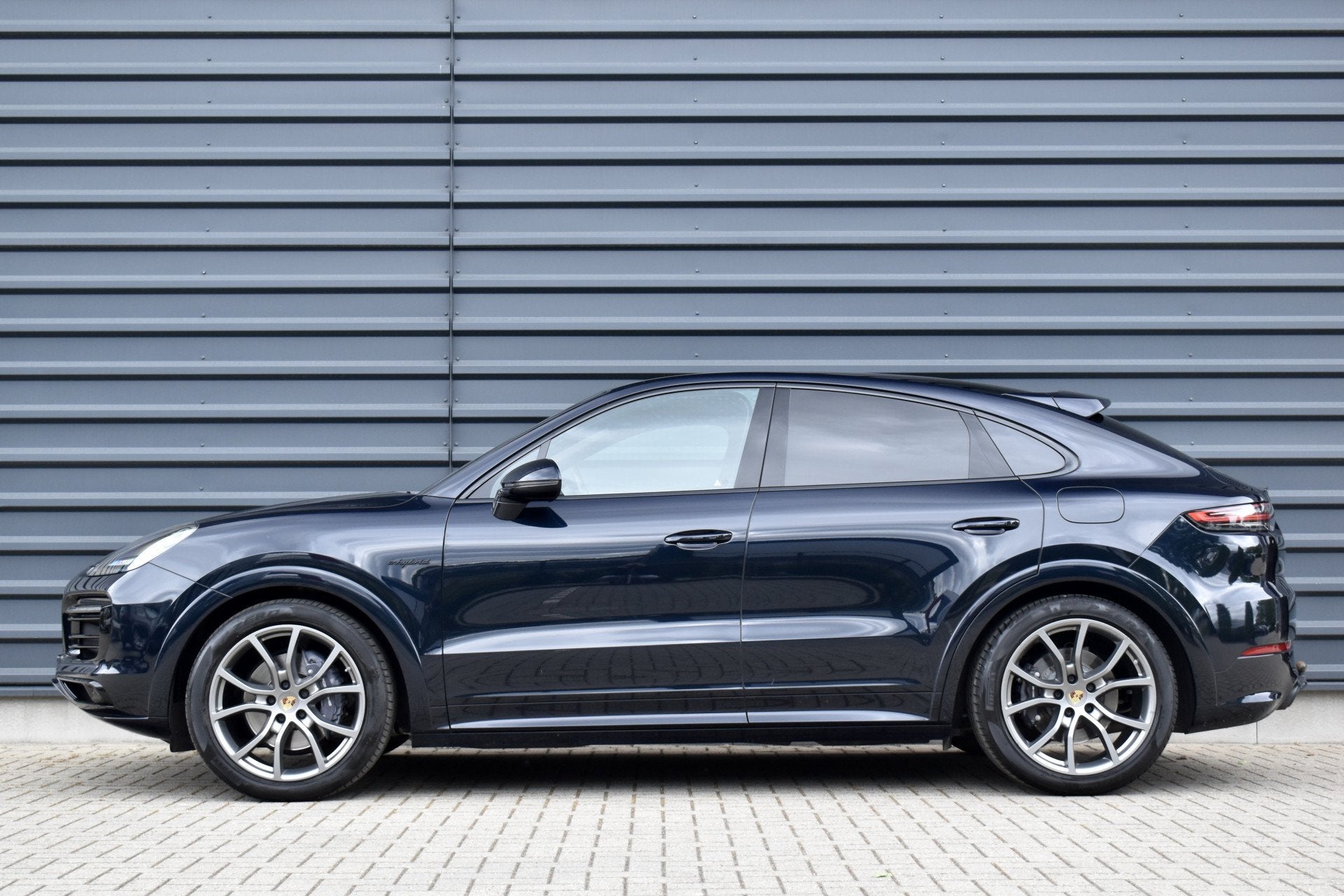 Porsche Cayenne Coupé 3.0 E-Hybrid Platinum Edition SportDe, Automaat, Gebruikt, Euro 6, 462 pk
