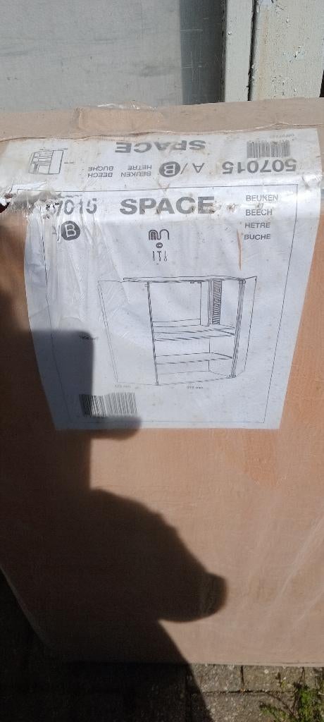 2 nieuwe Beuken Kasten, Ophalen, Nieuw