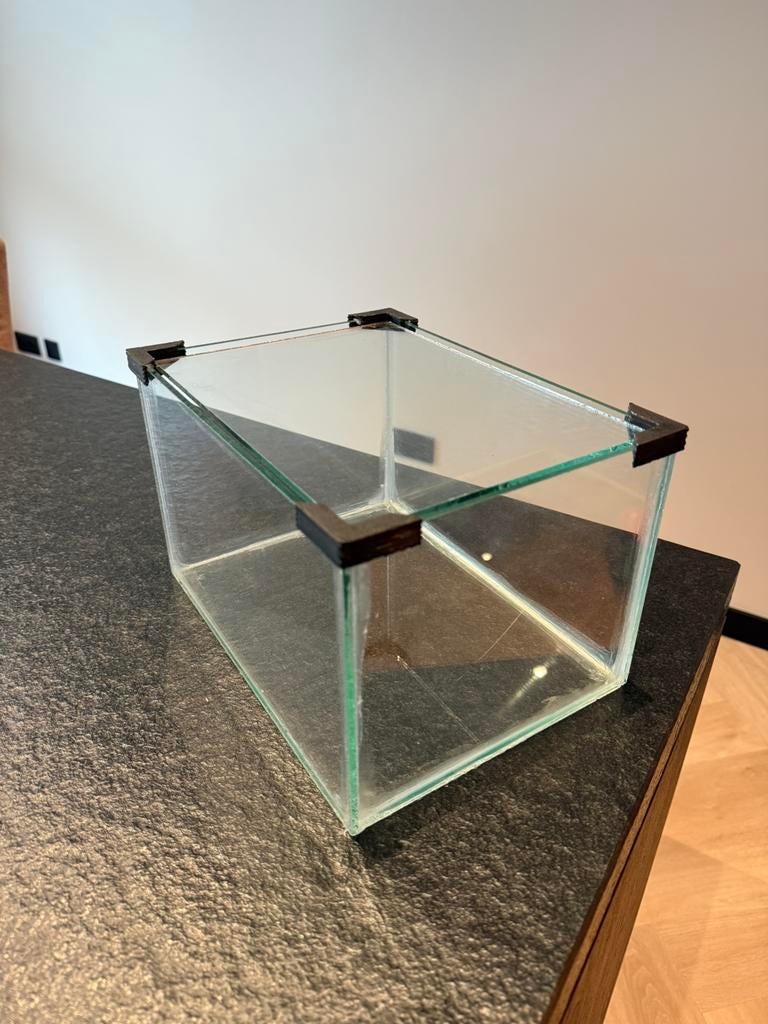 Aquarium garnalen bakjes kweek bakjes, Ophalen, Inclusief deksel, Gebruikt, Leeg aquarium